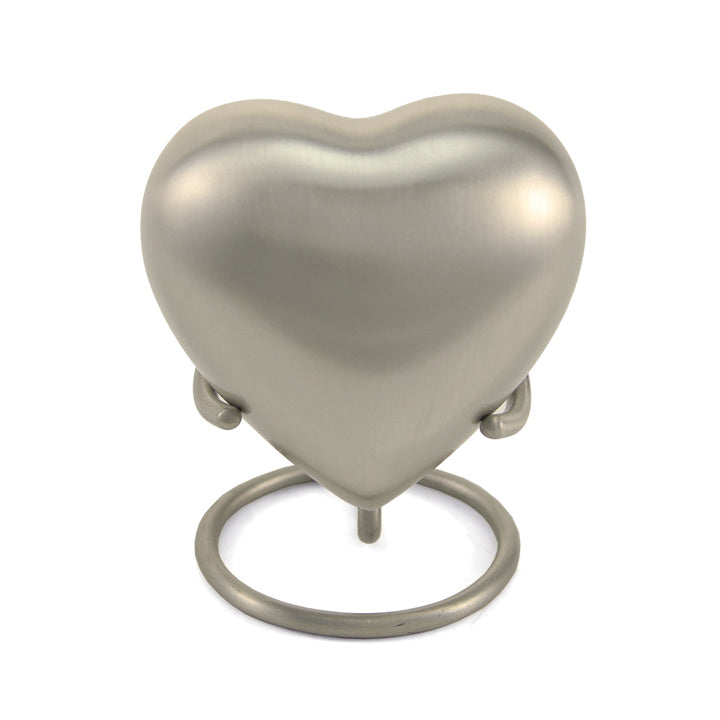 Classic Keepsake Heart - Akers James